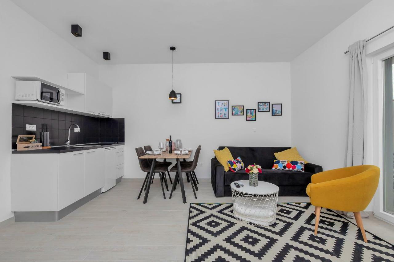Apartments Morpheus Makarska Ngoại thất bức ảnh